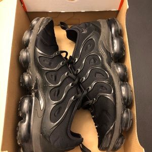 Nike Air Vapor Max - Mableton area